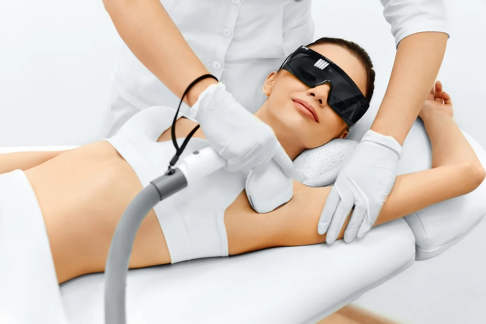 Cuidar da pele tá ON: cuidados antes e após a sessão de laser